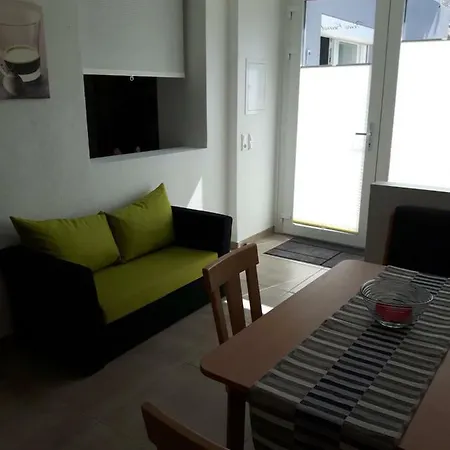 Kamot Apartament *